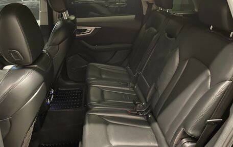 Audi Q7, 2015 год, 2 800 000 рублей, 14 фотография