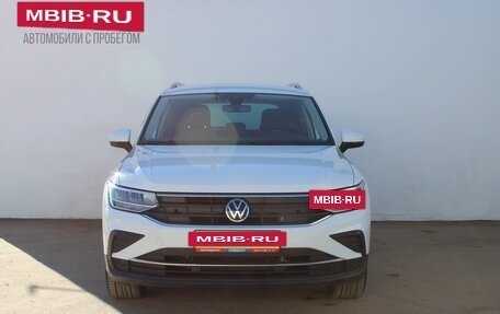 Volkswagen Tiguan II, 2020 год, 2 519 000 рублей, 3 фотография