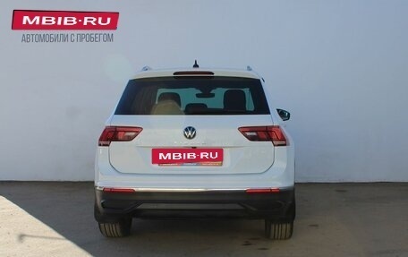 Volkswagen Tiguan II, 2020 год, 2 519 000 рублей, 5 фотография