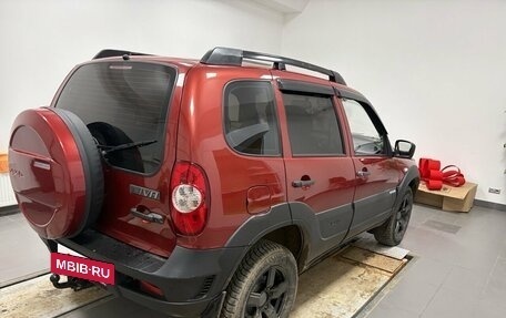 Chevrolet Niva I рестайлинг, 2011 год, 465 000 рублей, 2 фотография