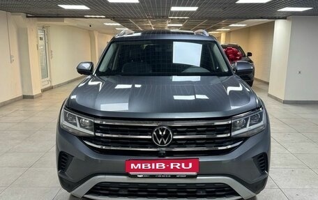 Volkswagen Teramont I, 2021 год, 4 179 000 рублей, 2 фотография