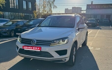 Volkswagen Touareg III, 2016 год, 3 200 000 рублей, 3 фотография