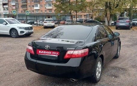 Toyota Camry, 2011 год, 900 000 рублей, 14 фотография