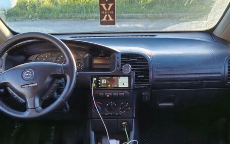 Opel Zafira A рестайлинг, 2000 год, 270 000 рублей, 4 фотография