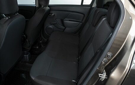Renault Logan II, 2019 год, 1 050 000 рублей, 14 фотография