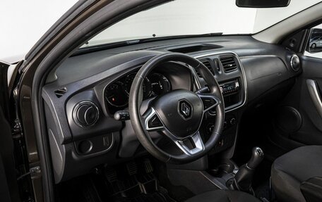 Renault Logan II, 2019 год, 1 050 000 рублей, 10 фотография