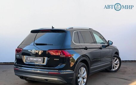 Volkswagen Tiguan II, 2018 год, 2 119 000 рублей, 5 фотография