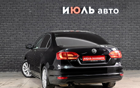 Volkswagen Jetta VII, 2013 год, 900 000 рублей, 7 фотография