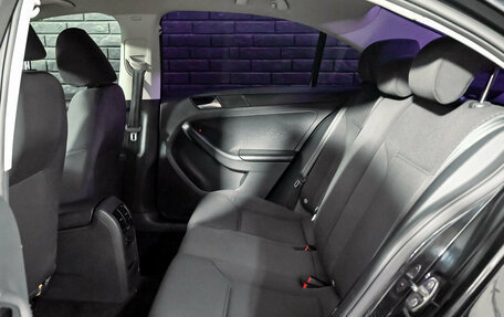 Volkswagen Jetta VII, 2013 год, 900 000 рублей, 18 фотография