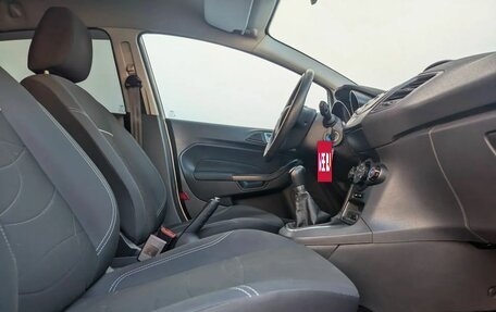 Ford Fiesta, 2015 год, 709 000 рублей, 10 фотография