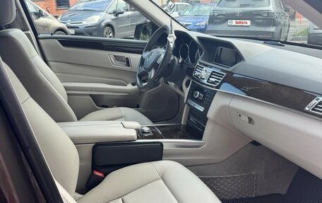 Mercedes-Benz E-Класс, 2013 год, 1 800 000 рублей, 4 фотография