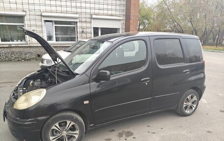 Toyota FunCargo, 2003 год, 450 000 рублей, 4 фотография