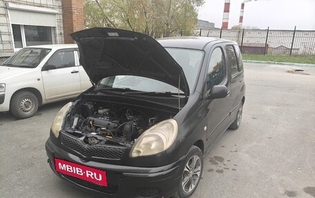 Toyota FunCargo, 2003 год, 450 000 рублей, 2 фотография