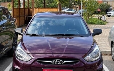 Hyundai Solaris II рестайлинг, 2011 год, 690 000 рублей, 1 фотография