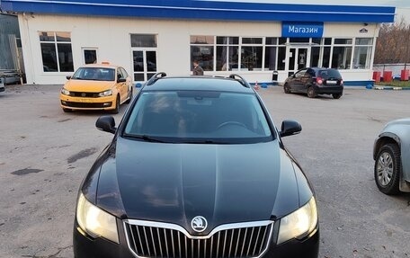 Skoda Superb III рестайлинг, 2013 год, 950 000 рублей, 2 фотография