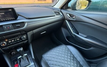 Mazda 6, 2017 год, 1 700 000 рублей, 21 фотография