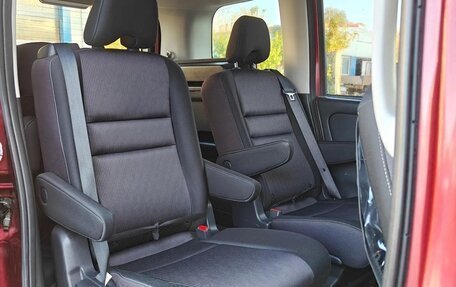 Nissan Serena IV, 2018 год, 2 100 000 рублей, 12 фотография