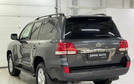 Toyota Land Cruiser 200, 2010 год, 2 699 000 рублей, 6 фотография
