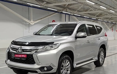 Mitsubishi Pajero Sport III рестайлинг, 2017 год, 2 550 000 рублей, 1 фотография