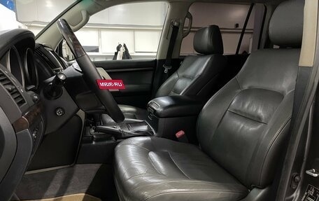 Toyota Land Cruiser 200, 2010 год, 2 699 000 рублей, 20 фотография
