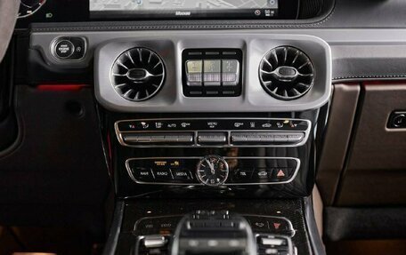 Mercedes-Benz G-Класс AMG, 2021 год, 18 000 000 рублей, 18 фотография