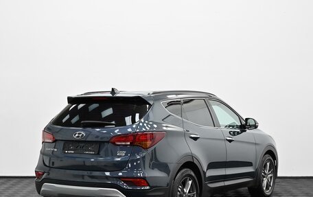 Hyundai Santa Fe III рестайлинг, 2017 год, 1 899 000 рублей, 2 фотография