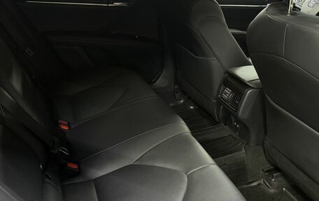 Toyota Camry, 2018 год, 3 199 777 рублей, 11 фотография