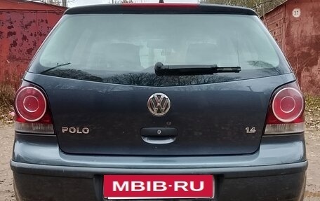 Volkswagen Polo IV рестайлинг, 2007 год, 400 000 рублей, 24 фотография