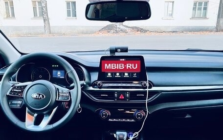 KIA Cerato IV, 2018 год, 1 900 000 рублей, 12 фотография