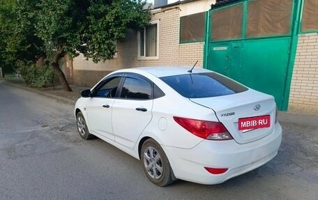 Hyundai Solaris II рестайлинг, 2014 год, 500 000 рублей, 4 фотография
