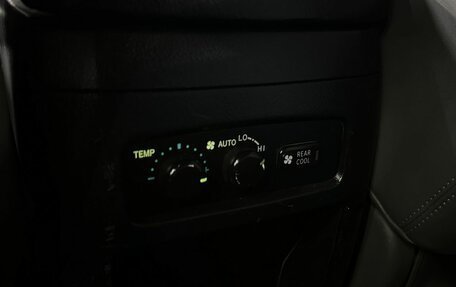Toyota Land Cruiser Prado 120, 2005 год, 1 599 777 рублей, 27 фотография