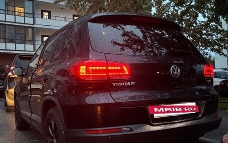 Volkswagen Tiguan I, 2016 год, 1 800 000 рублей, 18 фотография
