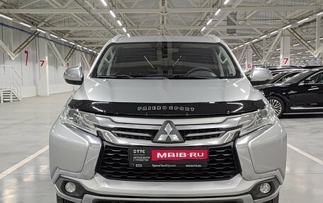 Mitsubishi Pajero Sport III рестайлинг, 2017 год, 2 550 000 рублей, 2 фотография