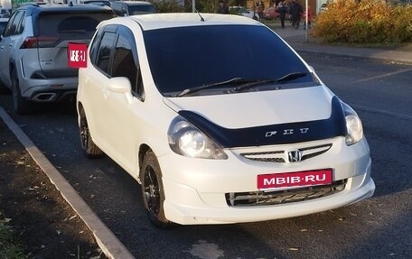 Honda Fit III, 2001 год, 398 000 рублей, 1 фотография