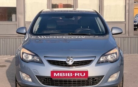 Opel Astra J, 2012 год, 520 000 рублей, 3 фотография