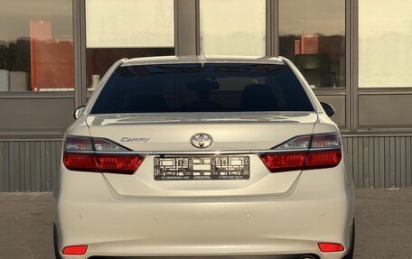 Toyota Camry, 2017 год, 2 350 000 рублей, 11 фотография