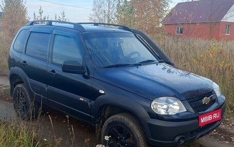 Chevrolet Niva I рестайлинг, 2017 год, 625 000 рублей, 8 фотография