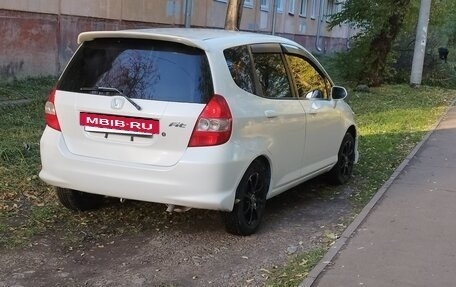 Honda Fit III, 2001 год, 398 000 рублей, 7 фотография