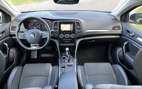 Renault Megane IV, 2022 год, 2 350 000 рублей, 11 фотография