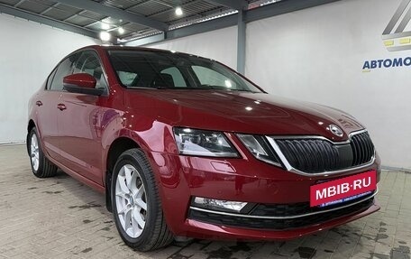 Skoda Octavia, 2018 год, 1 759 000 рублей, 7 фотография
