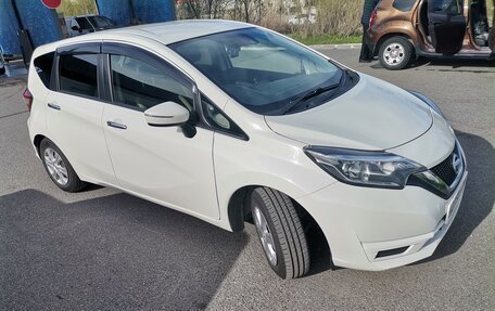 Nissan Note II рестайлинг, 2018 год, 800 000 рублей, 3 фотография