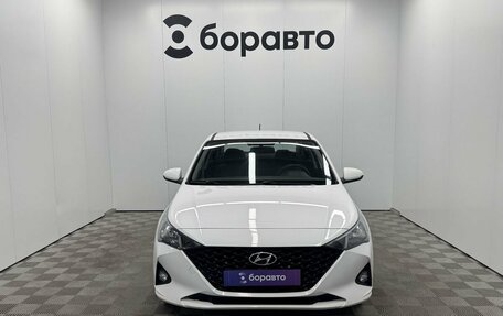 Hyundai Solaris II рестайлинг, 2022 год, 1 540 000 рублей, 3 фотография