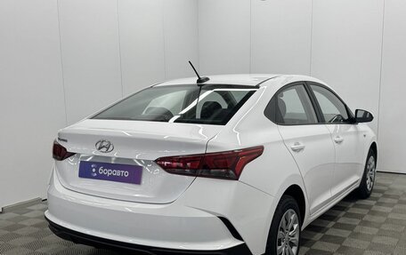 Hyundai Solaris II рестайлинг, 2022 год, 1 540 000 рублей, 5 фотография