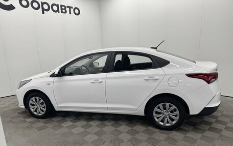 Hyundai Solaris II рестайлинг, 2022 год, 1 540 000 рублей, 9 фотография