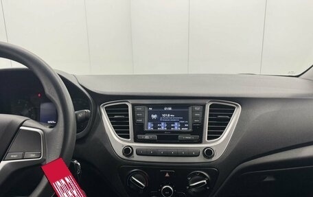 Hyundai Solaris II рестайлинг, 2022 год, 1 540 000 рублей, 13 фотография
