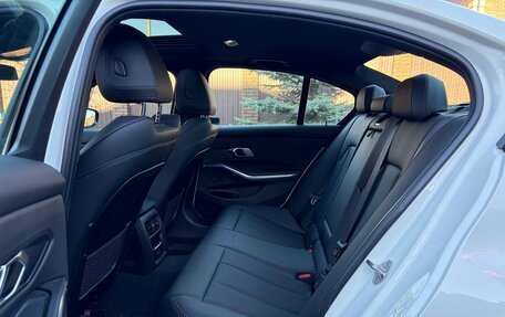 BMW 3 серия, 2022 год, 4 680 000 рублей, 26 фотография