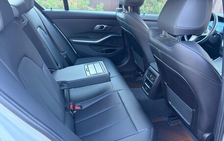 BMW 3 серия, 2022 год, 4 680 000 рублей, 21 фотография