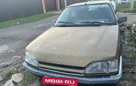 Renault 25, 1985 год, 70 000 рублей, 5 фотография