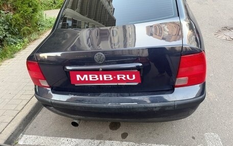 Volkswagen Passat B5+ рестайлинг, 1998 год, 370 000 рублей, 3 фотография