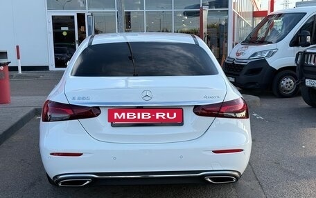 Mercedes-Benz E-Класс, 2021 год, 5 450 000 рублей, 5 фотография